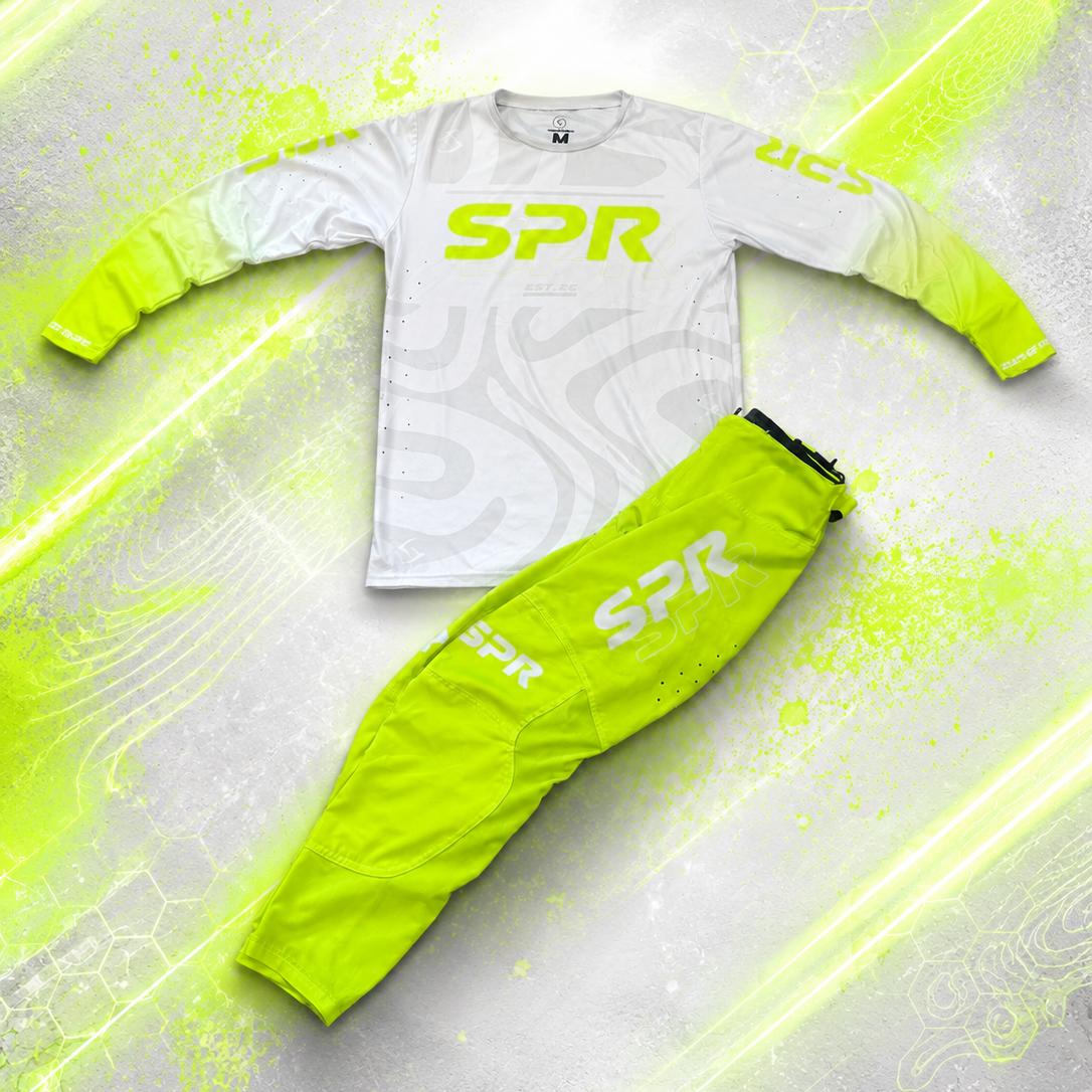 Custom 26.3 "Ascendancy" Collection White/Neon