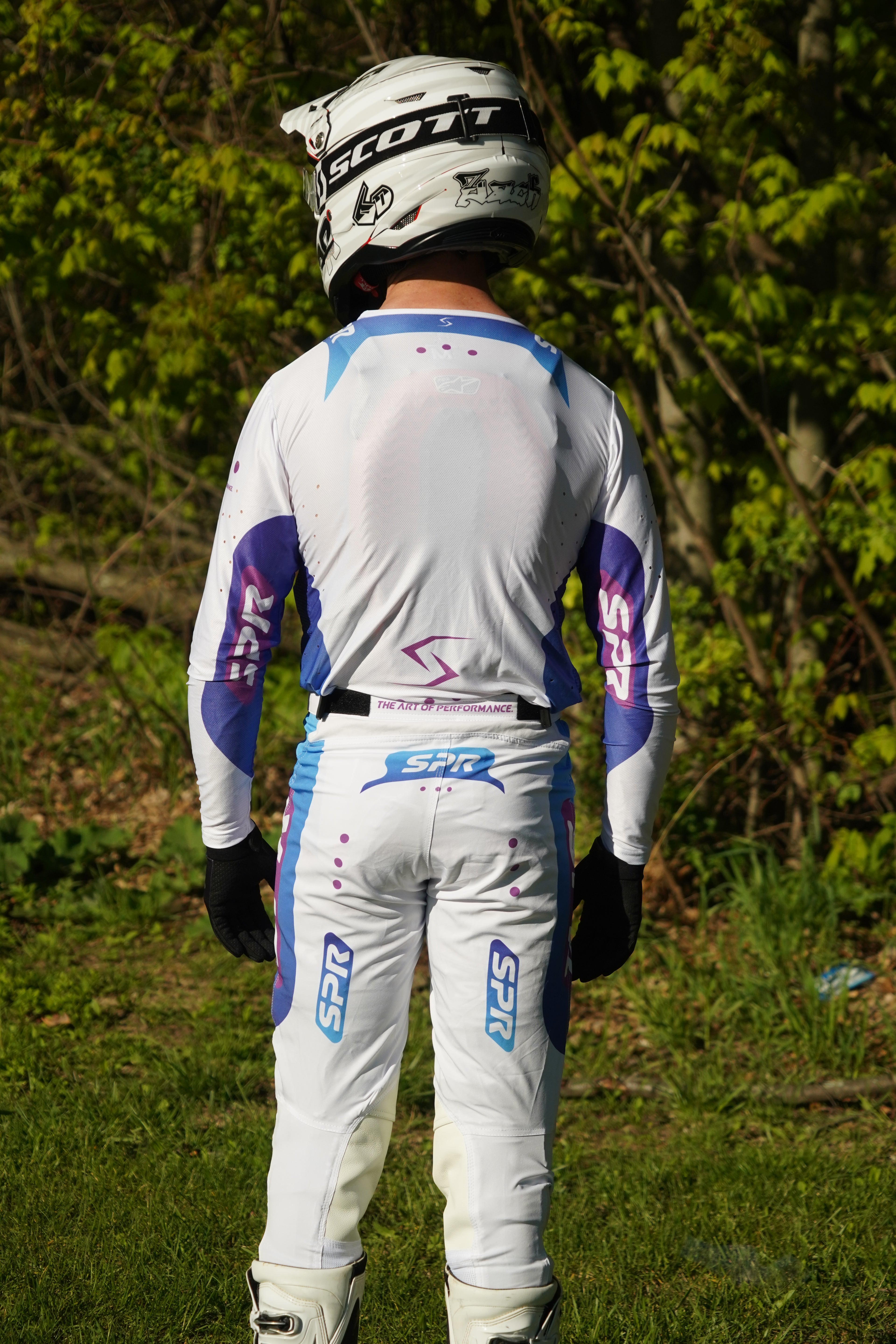 Custom 26.2 SPR "Advanced" Collection White/Blue Gearset